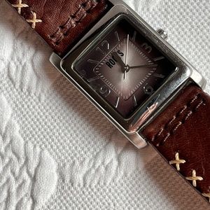 Woman’s Roots Canada Wristwatch Rectangle Brown Leather Band